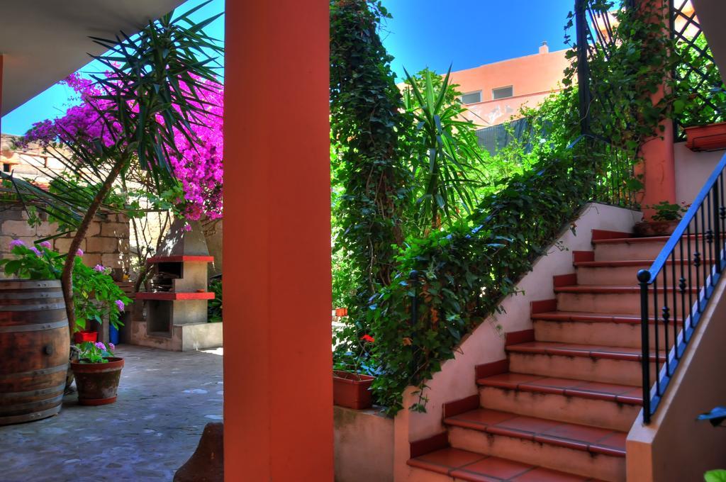 B&B L'Umbra Di Lu Soli Castelsardo Exterior foto